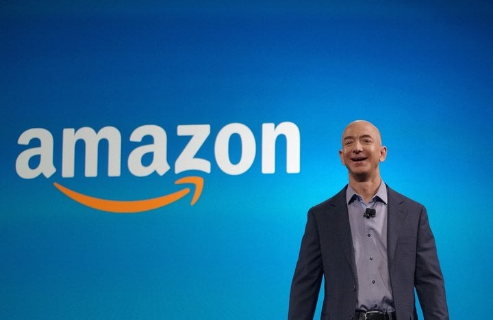 Jeff Bezos er forstjóri Amazon.