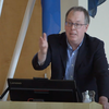 Gylfi Zoega, prófessor í hagfræði.
