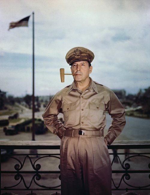 Douglas MacArthur hershöfðingi.