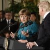 Angela Merkel og Donald Trump eftir fyrsta fund þeirra í Hvíta húsinu.