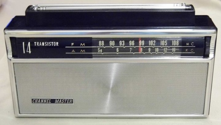 Channel_Master_14.Transistor_Two.Band_.AM_.FM_._Radio._Model_6518A._Made_in_Japan._Black_Plastic_._Chrome._Circa_1960._.8505886224.jpg