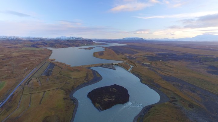 Hvammsvirkjun í neðri hluta Þjórsár yrði um 93 MW að afli.