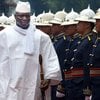 Yahya Jammeh í opinberri heimsókn á Filippseyjum. Jammeh yfirgaf Gambíu í nótt en óvíst er hvert hann hélt í útlegð sína. Tveggja áratuga harðstjórn hans er því lokið.