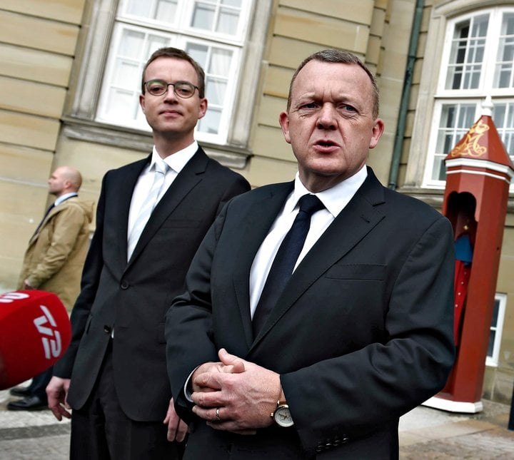 Lars Løkke Rasmussen er forsætisráðherra í Danmörku. Esben Lunde Larsen er umhverfis- og matvælaráðherra í ríkisstjórninni.