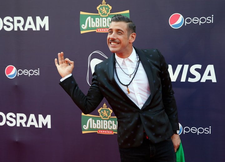 Francesco Gabbani mun sigra í Eurovision í kvöld. Hann er eflaust sáttur með það.