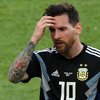 Lionel Messi svekktur í lok leiks Argentínu gegn Íslandi.