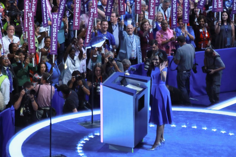 Michelle Obama stal senunni á flokksþinginu. 