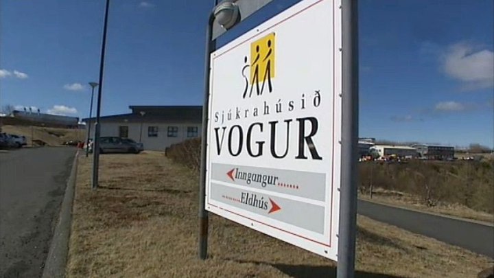 Nýjum innlögnum unglinga á Vogi hefur fækkað um meira en helming síðan árið 2002. 